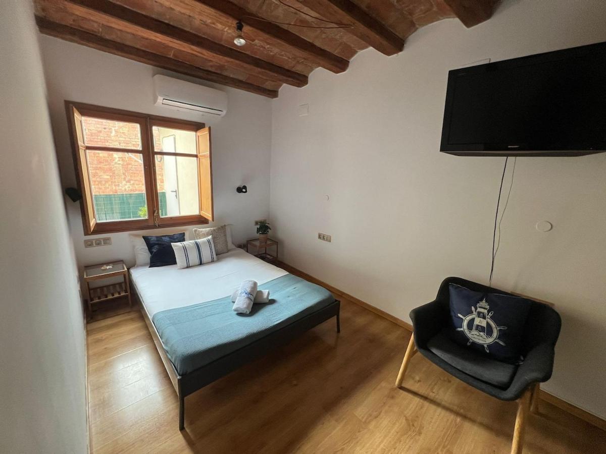 Flat With 2 And Private Terrace Min 32 Days