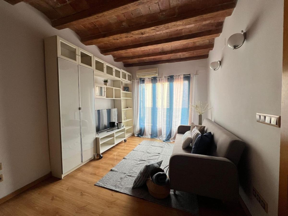 Flat With 2 And Private Terrace Min 32 Days Appartement Barcelone