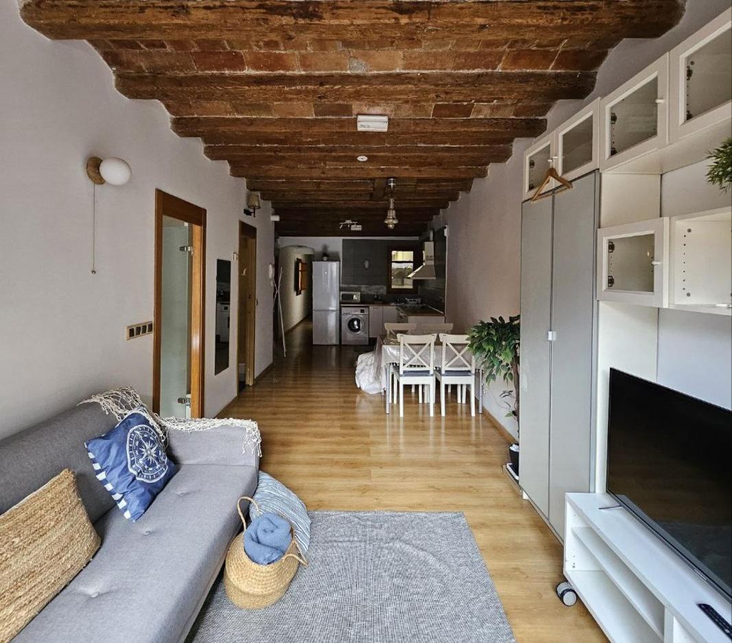 Flat With 2 And Private Terrace Min 32 Days