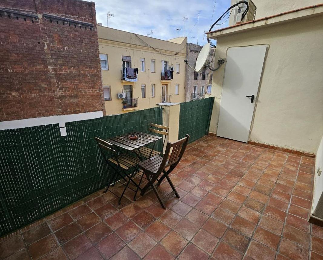 Flat With 2 And Private Terrace Min 32 Days Barcelone