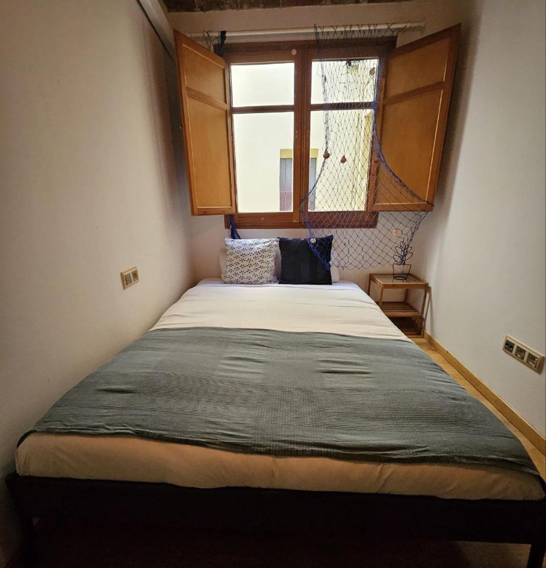 Flat With 2 And Private Terrace Min 32 Days